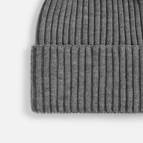 Шапка Yong, серый меланж (эбонит)