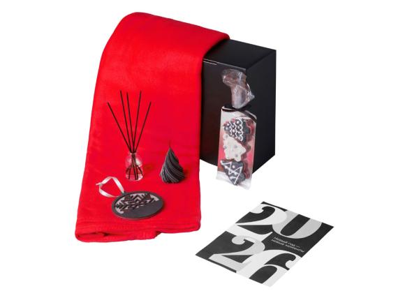 Подарочный набор «Re:Home» с пледом, свечой и диффузором