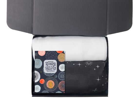 Подарочный набор «Re:y. Cocoon с пледом, свечой и диффузором