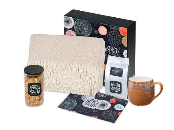 Подарочный набор «Re:y. Haven»  с пледом, кружкой и чаем