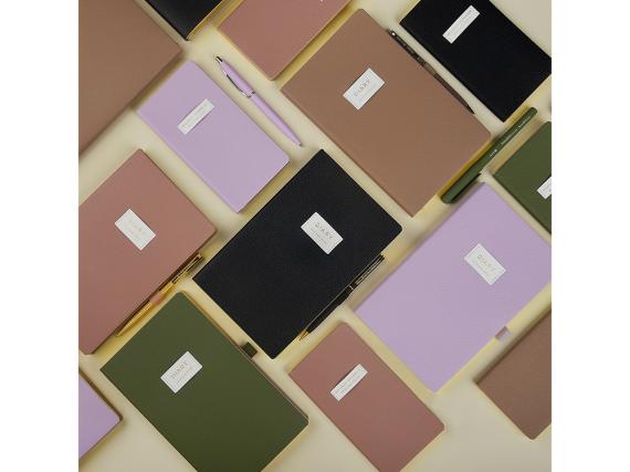 Еженедельник недатированный А6 «Zefir»